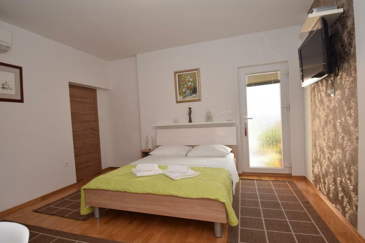 Apartment Smokrovic Starigrad Paklenica Εξωτερικό φωτογραφία